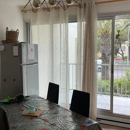 Apartment T2 Dans Calme